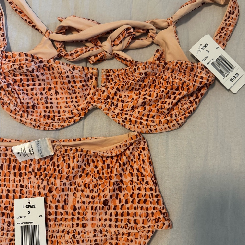 L*space Bikini 🦑 - Picture 6 of 9